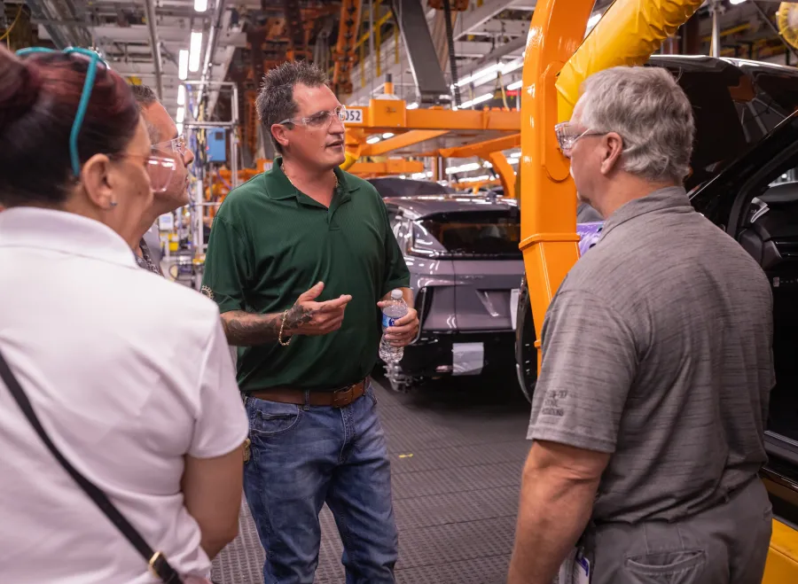 UAW VP Mike Booth visits GM Spring Hill Plant